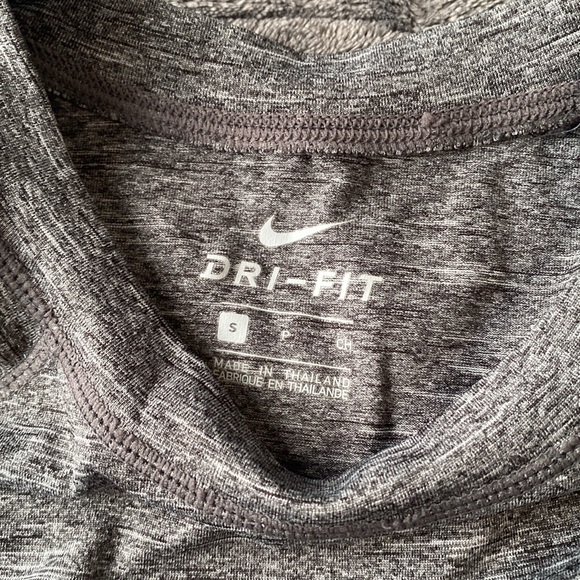 Nike Dri-Fit t shirt - Picture 4 of 6